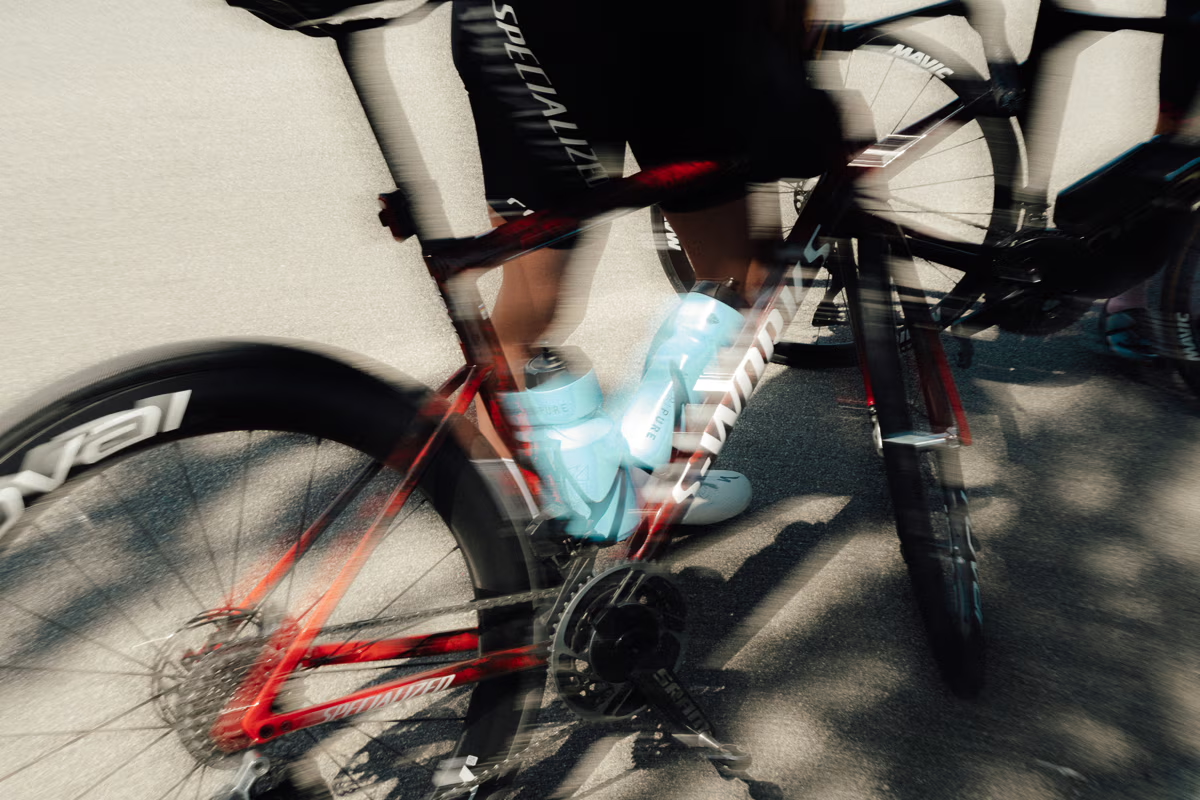 DE LA PREPARACIÓN INVERNAL AL ASFALTO: NUTRIPURE LIDERA LA TEMPORADA DE RENDIMIENTO CICLISTA